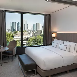 Hotel Meliá Frankfurt, Frankfurt am Main