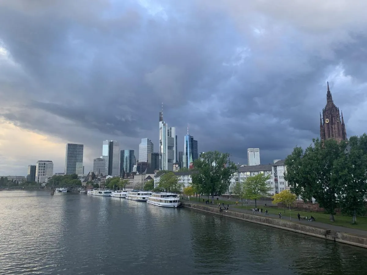 Hotel Huebler Frankfurt am Main 3*,