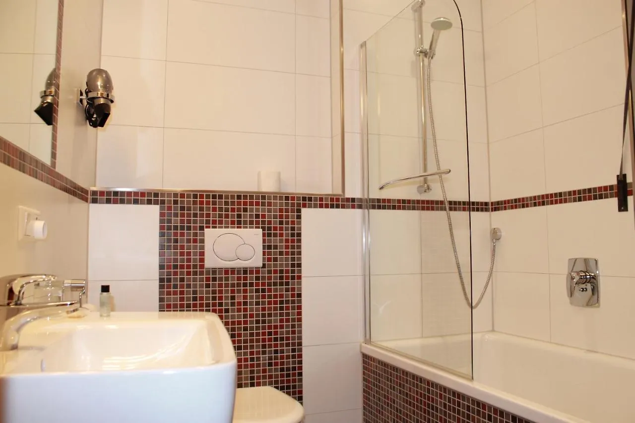 Hotel Huebler Frankfurt am Main 3*,